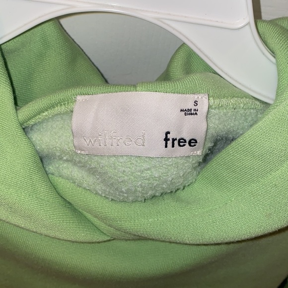 Aritzia Wilfred Free sweatshirt - Picture 3 of 3